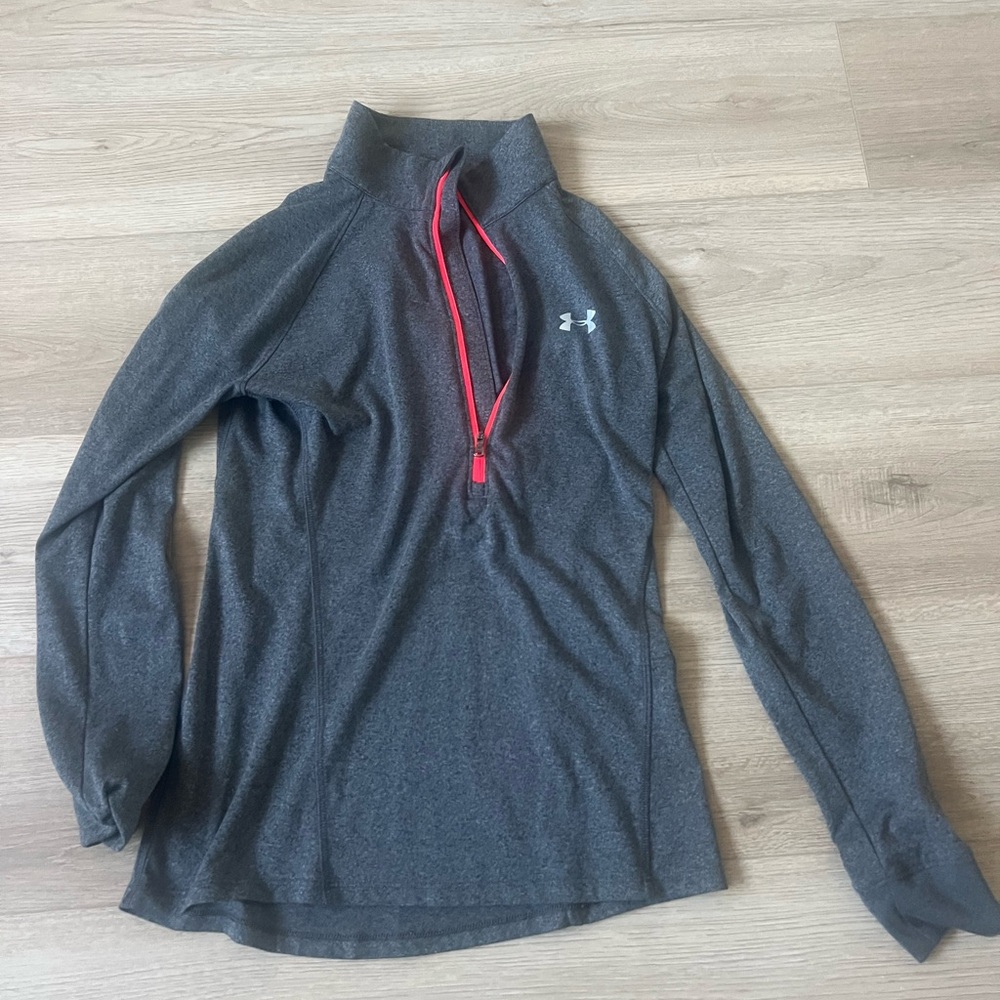 High Collar Quarter-Zip Multicolored Fitted Sweatshirt